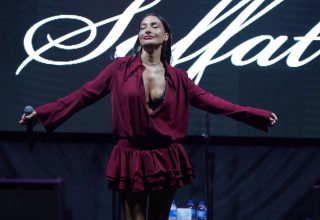 Elif Saffat’tan Azka Otel’de Unutulmaz Bir Gece