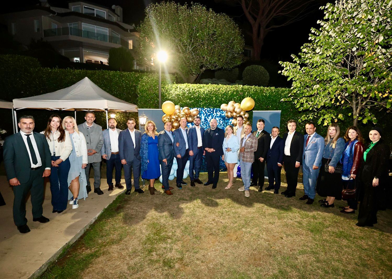 Semih Sarıalioğlu, CEO Platformu Yaza Veda Buluşmasında Üyelerle Bir Araya Geldi