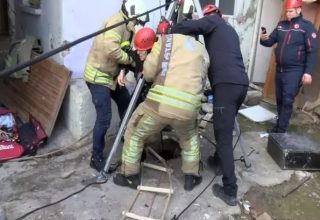 İstanbul Kartal’da Tavuklarına Bakarken Su Kuyusuna Düştü