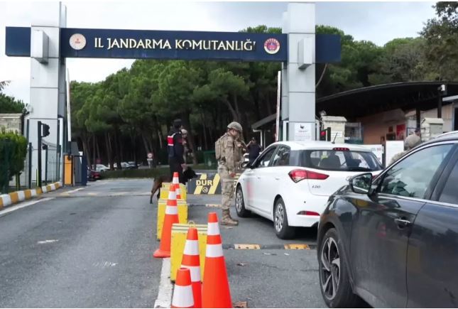 Şafak operasyonunda Demet Evgar…