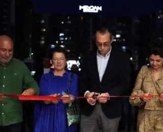 2. Uluslararası Kent Tiyatro Festivali dolu dolu devam ediyor: Yeni salon Ali Cem Köroğlu’nun adıyla açıldı