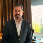 Saçlarınız Oğuzhan Akgül’e Emanet