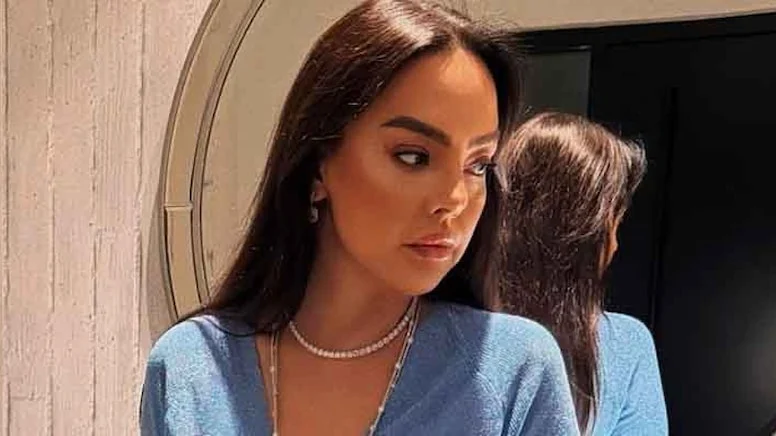 Ebru Gündeş üzerinde servet taşıyor!