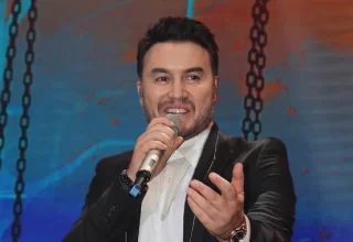 mustafa ceceli kibris konseri 6634