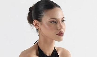 podyumlarin genc ve idaali modeli sila okdem 6541