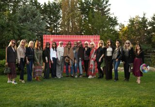 Pervin Kurtulmuş’un ev sahipliğinde davetlilere sıcak bir kutlama…